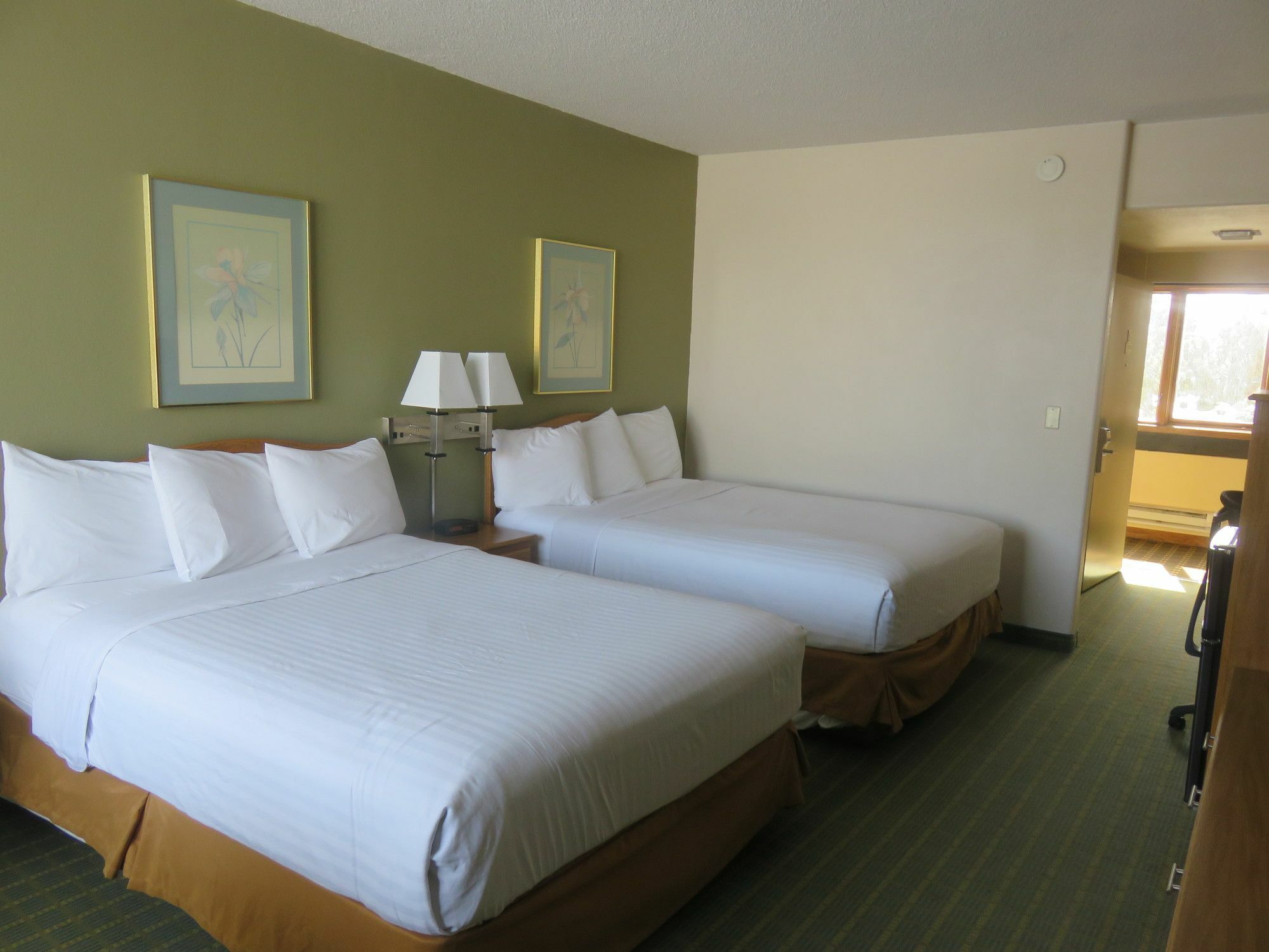 Baymont By Wyndham Fargo Hotel Buitenkant foto